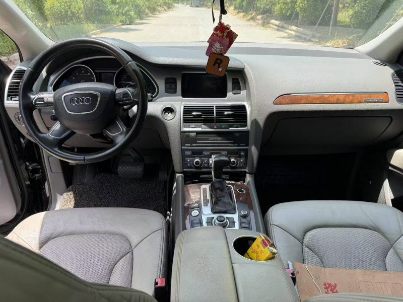 12年徐州奥迪Q7