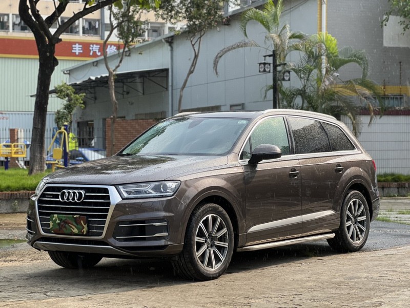 17年东莞市奥迪Q7
