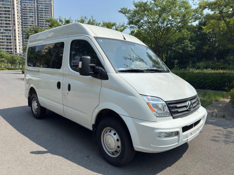22年盐城大通V80