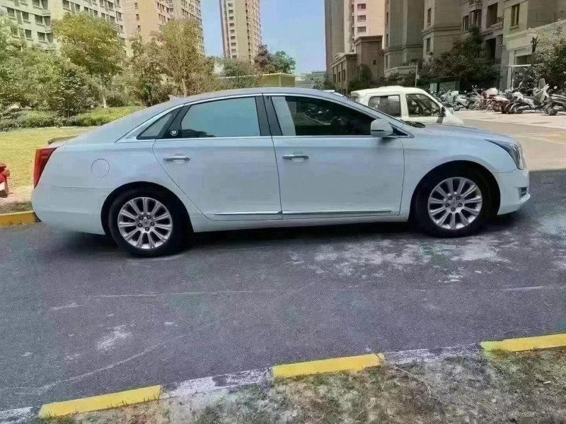 16年徐州凯迪拉克XTS