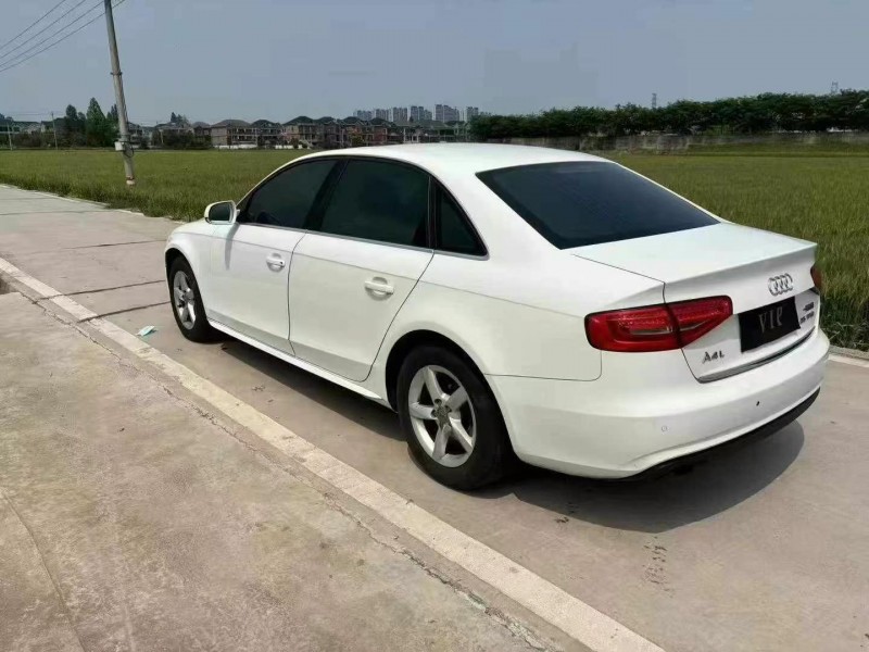 14年金华奥迪A4L