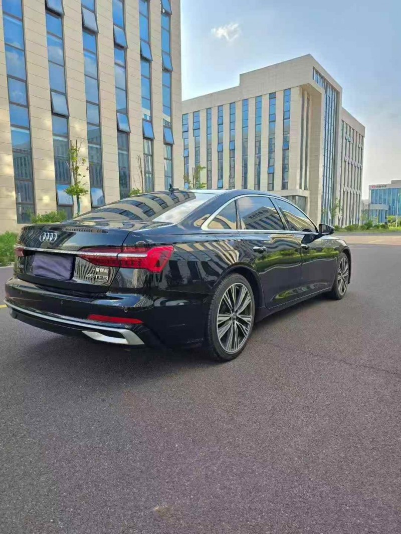 20年潍坊奥迪A6L