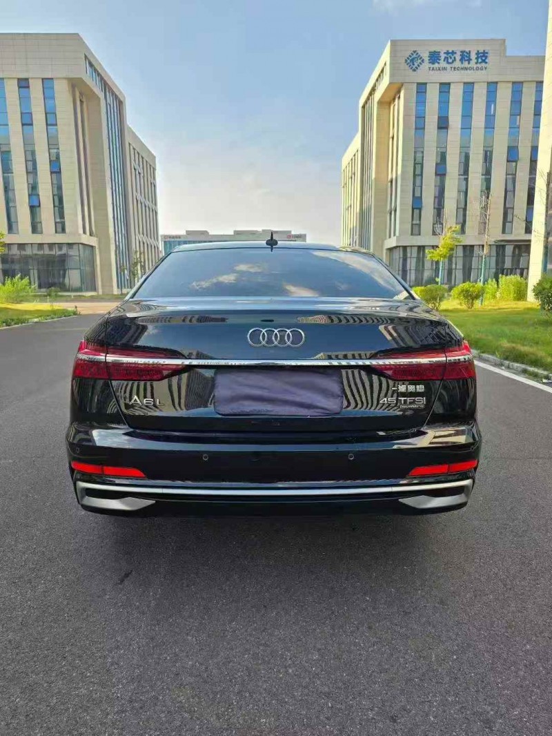 20年潍坊奥迪A6L
