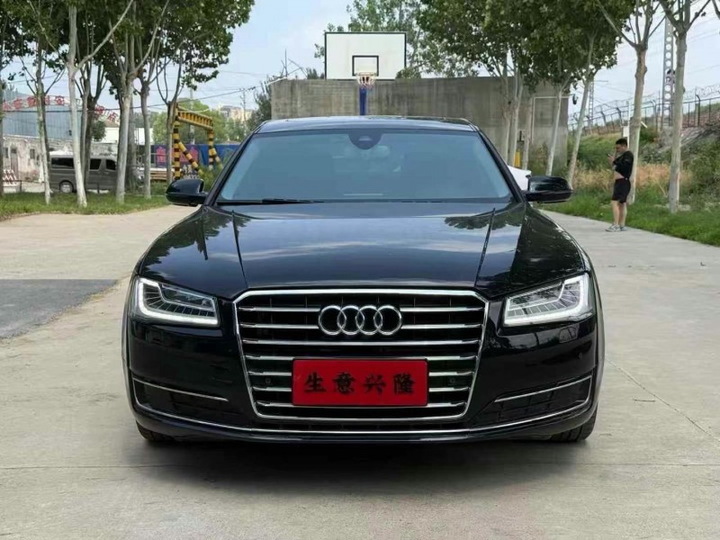 16年安阳奥迪A8L