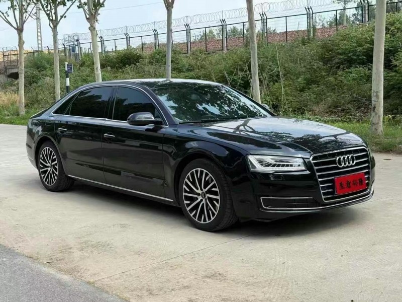 16年安阳奥迪A8L