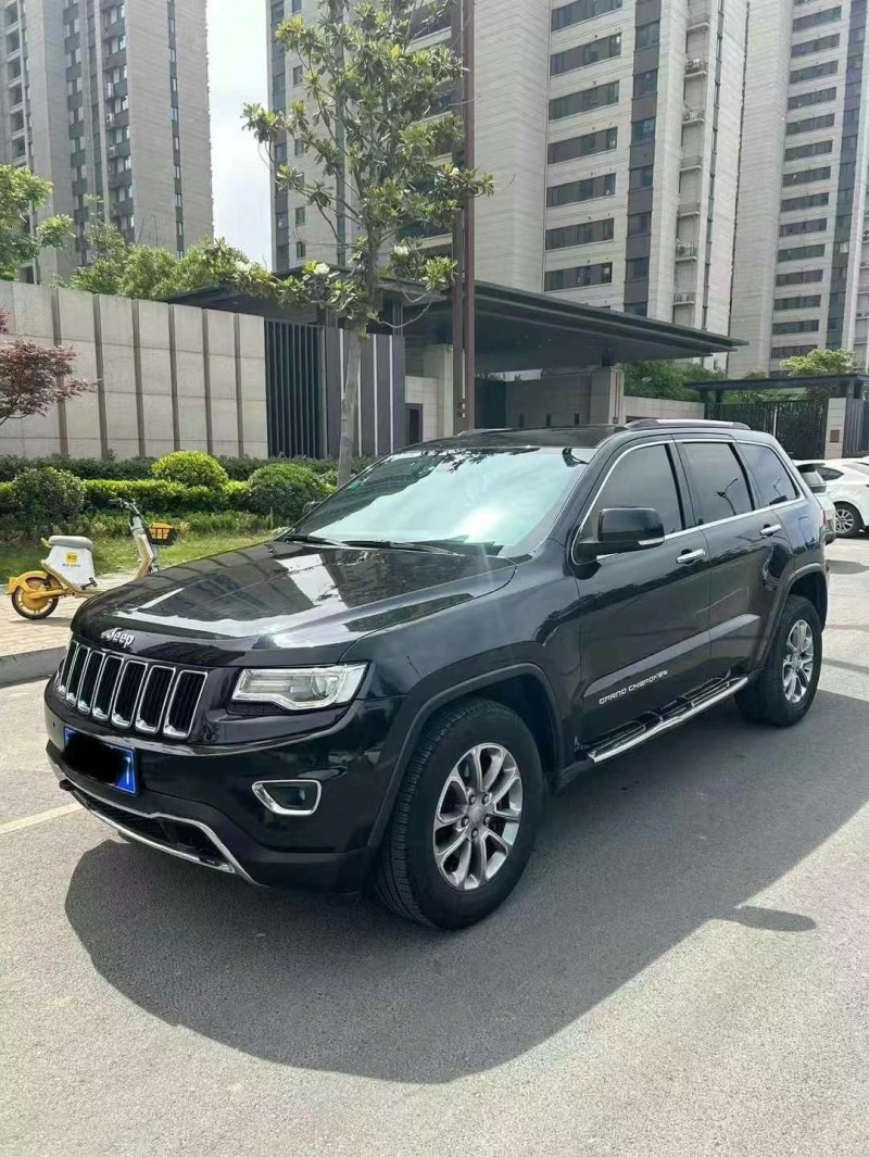 17年铜陵Jeep大切诺基