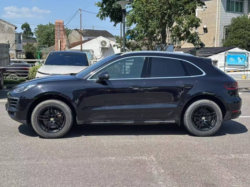 18年金华保时捷Macan