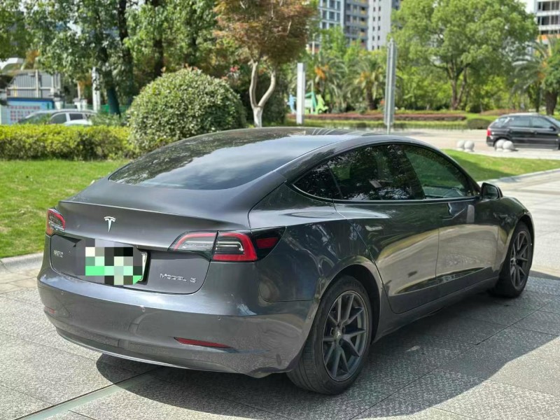22年衢州特斯拉MODEL 3
