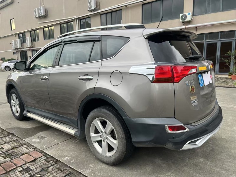 14年江门丰田RAV4荣放