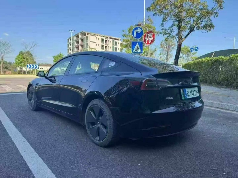 22年湛江特斯拉MODEL 3