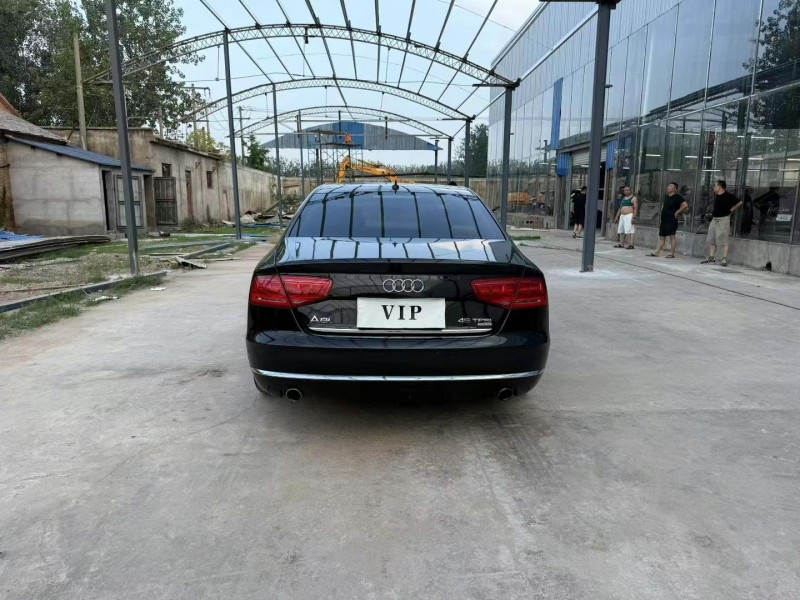 12年徐州奥迪A8L