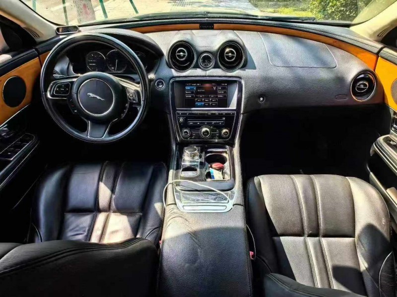 14年湖州捷豹XJL