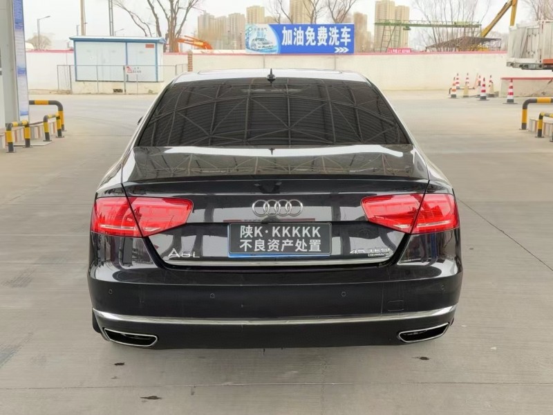 13年榆林奥迪A8L