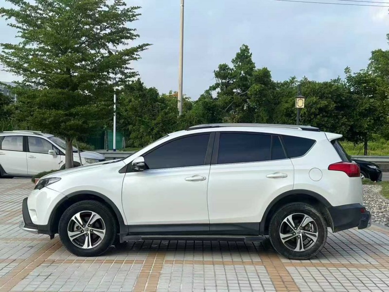 16年汕头丰田RAV4荣放