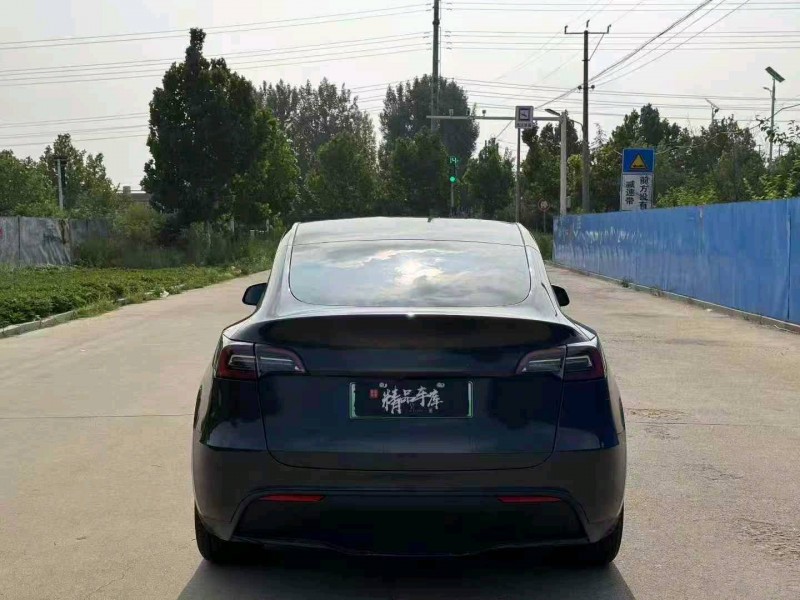 24年潍坊特斯拉MODEL Y