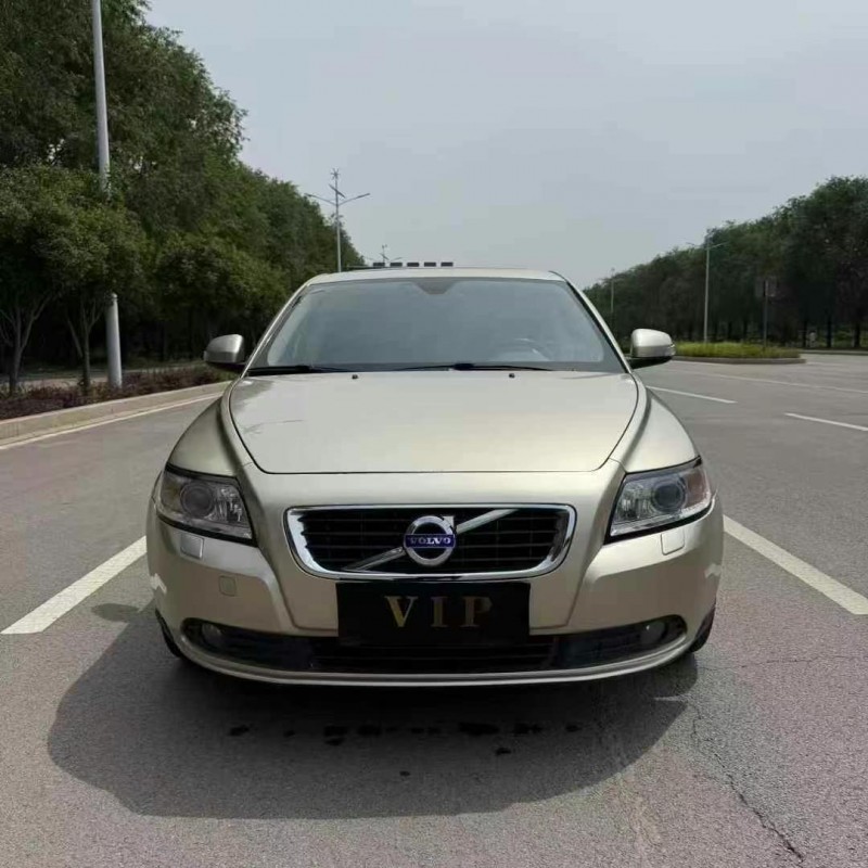 12年泰安沃尔沃S40