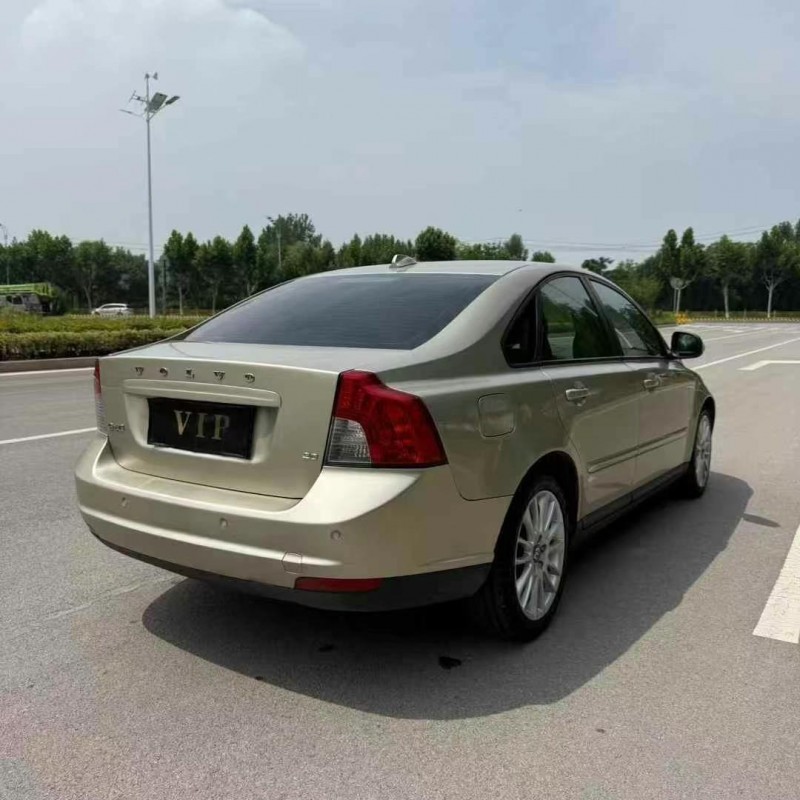 12年泰安沃尔沃S40