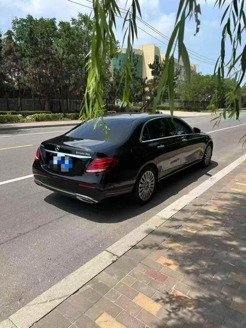 20年东营奔驰E