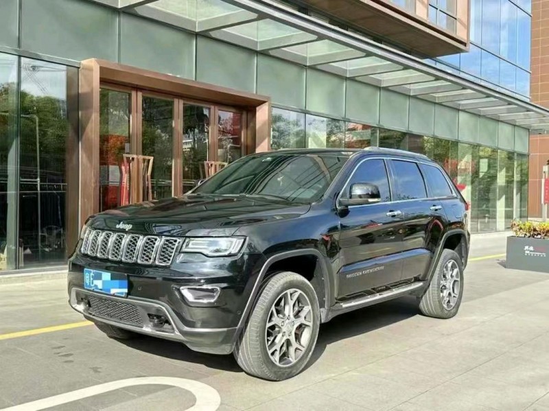 20年深圳Jeep大切诺基