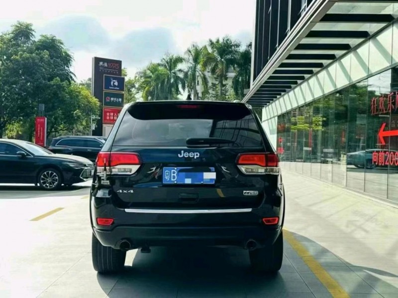 20年深圳Jeep大切诺基