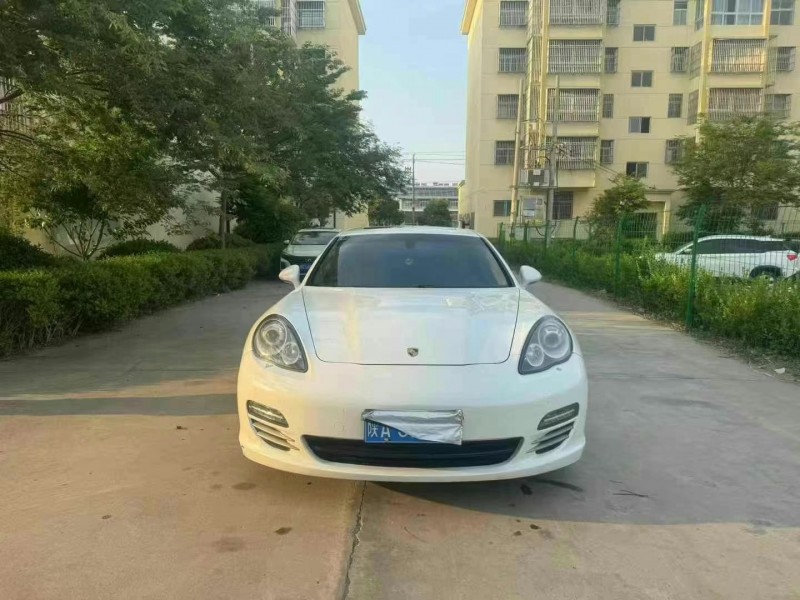 13年徐州保时捷帕拉梅拉