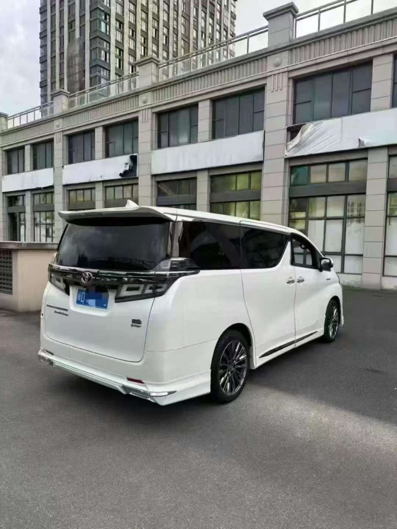 22年漳州丰田威尔法
