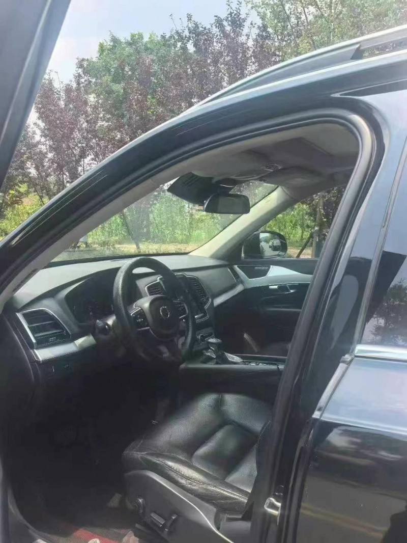 17年邵阳沃尔沃XC90