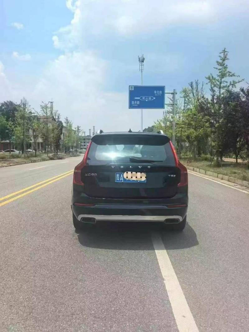 17年邵阳沃尔沃XC90