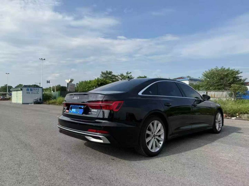 25年吉安奥迪A6L