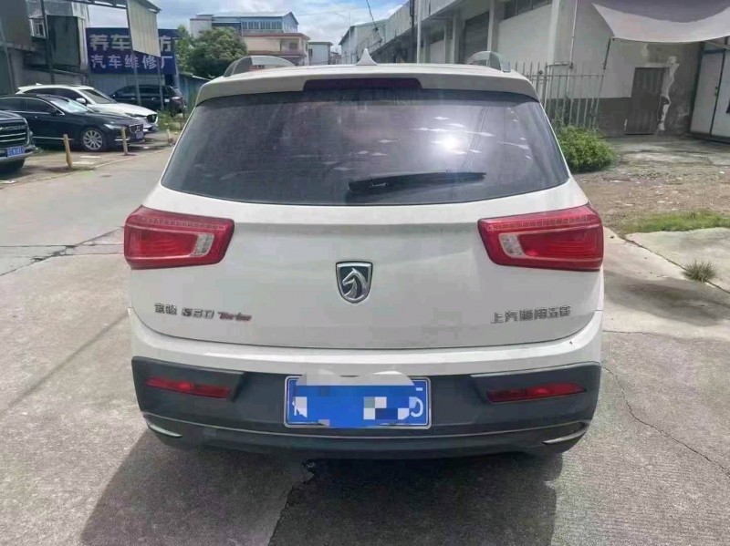 18年中山市宝骏560