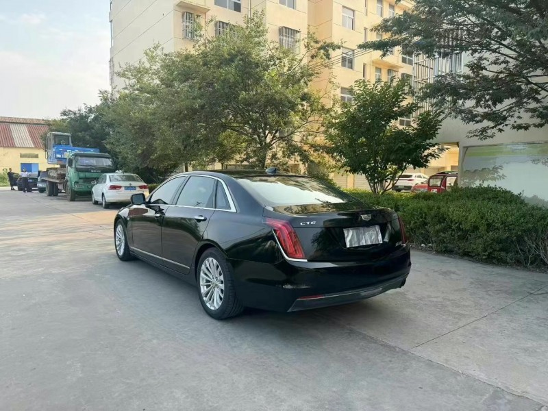 18年徐州凯迪拉克CT6