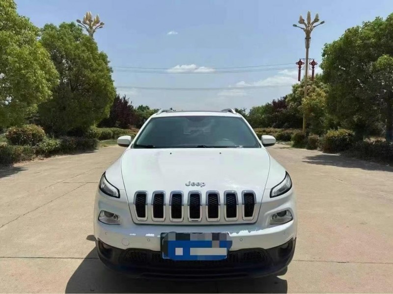 18年徐州Jeep自由光