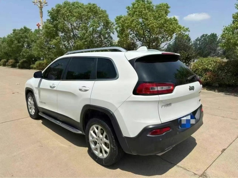 18年徐州Jeep自由光