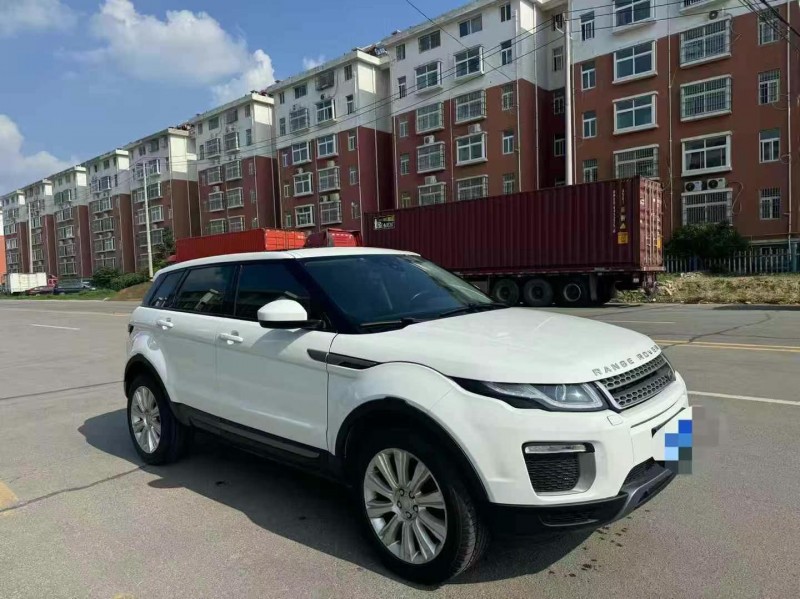 17年潍坊路虎揽胜极光