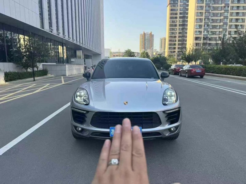 14年潍坊保时捷Macan