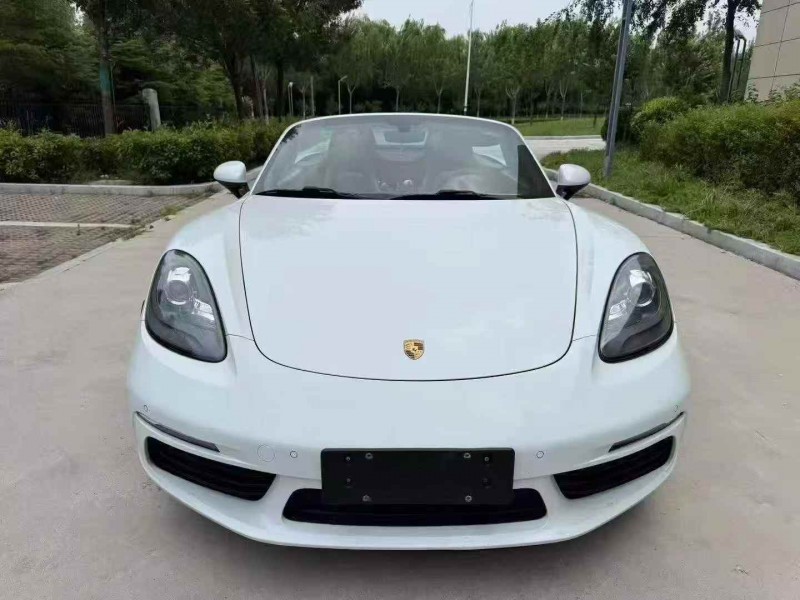 16年东营保时捷718