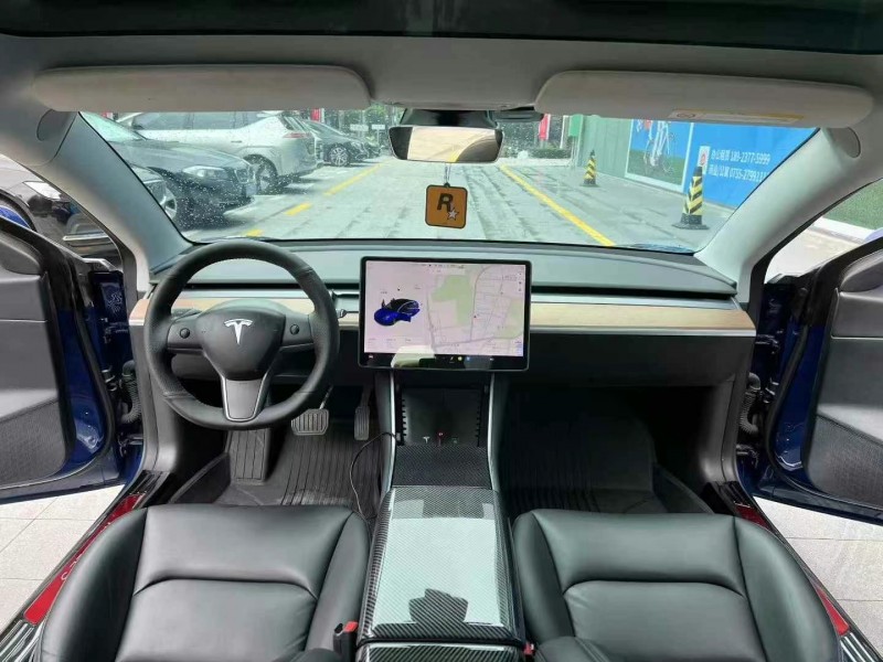 20年深圳特斯拉MODEL 3