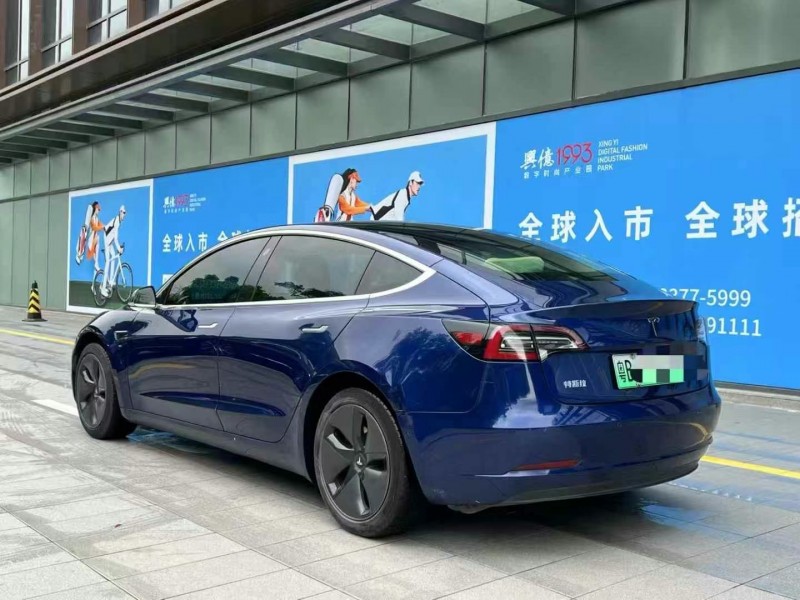 20年深圳特斯拉MODEL 3