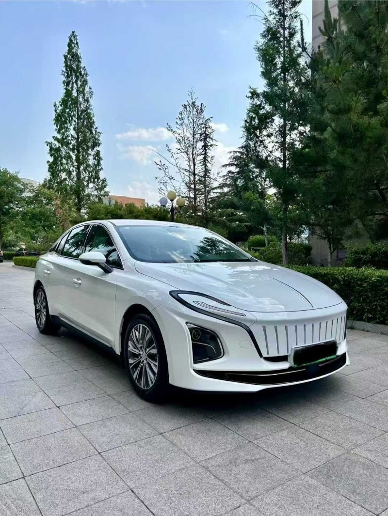 25年烟台红旗E-QM5