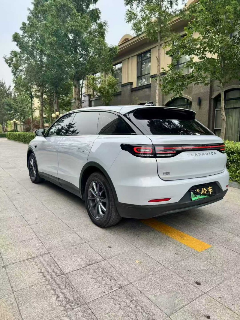 23年烟台零跑汽车C11