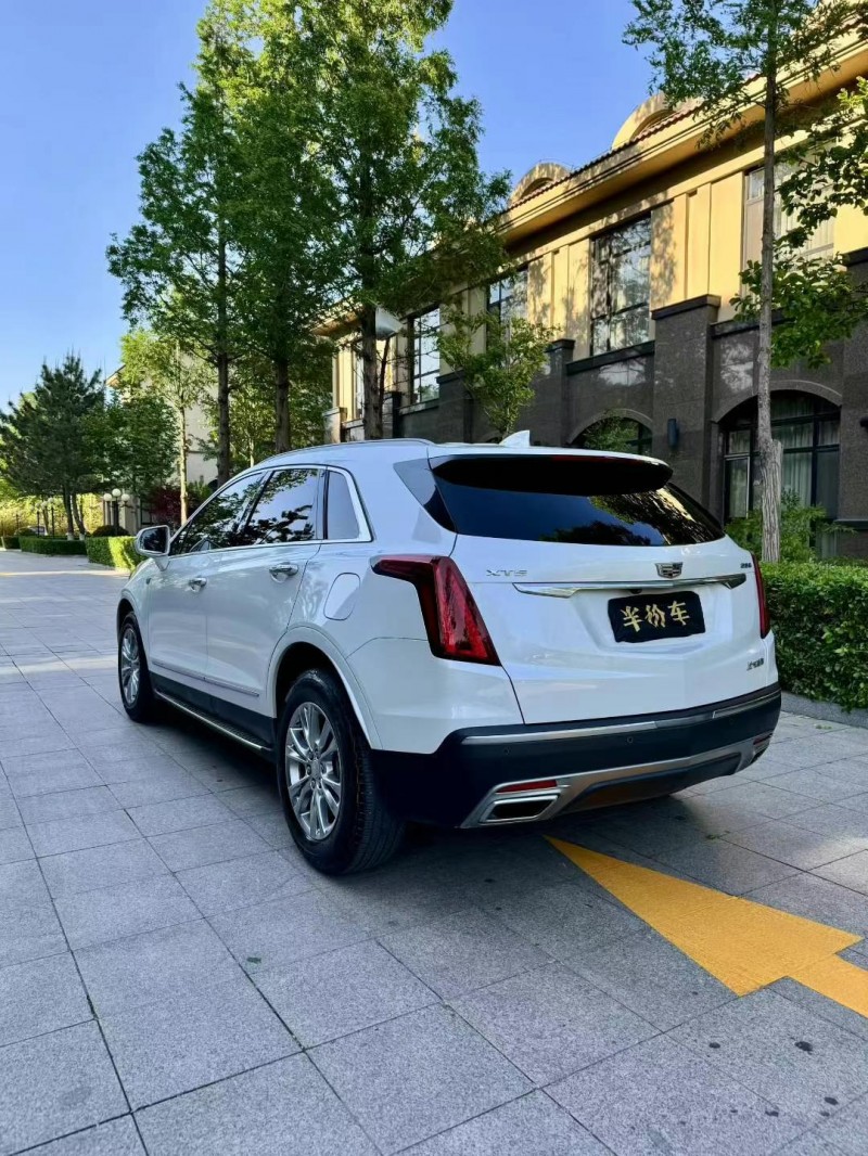 22年烟台凯迪拉克XT5