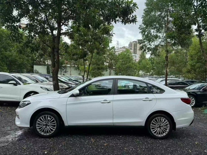 22年广州东风S60EV