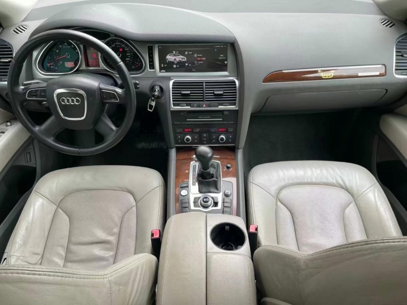 10年泰安奥迪Q7