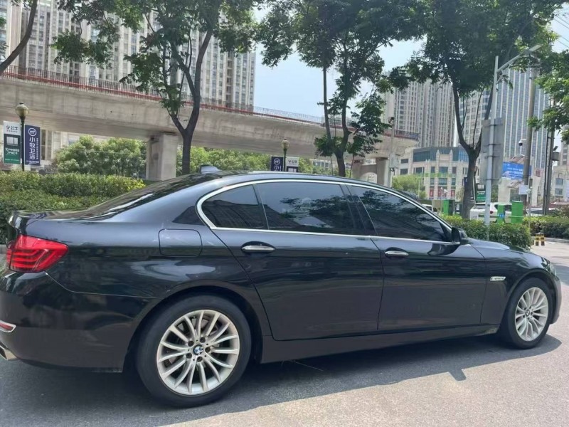 17年襄阳宝马5系