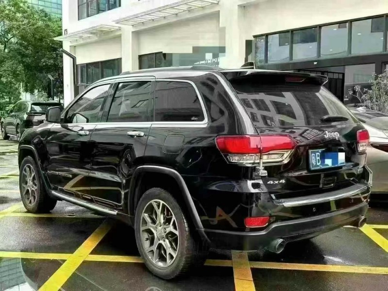 20年深圳Jeep大切诺基