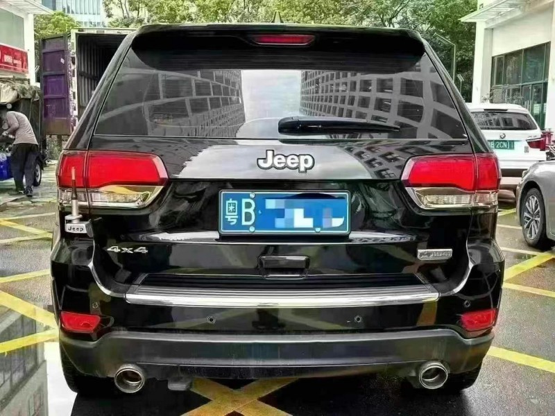 20年深圳Jeep大切诺基