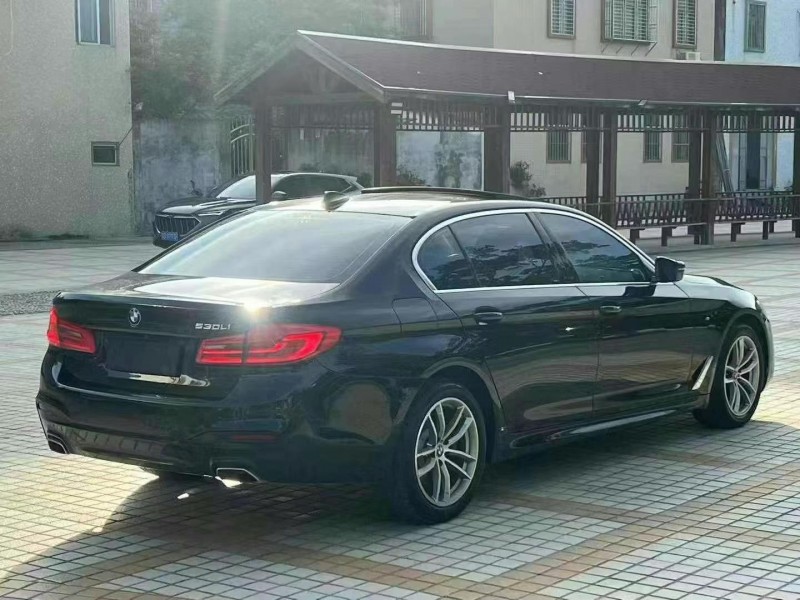 20年珠海宝马5系