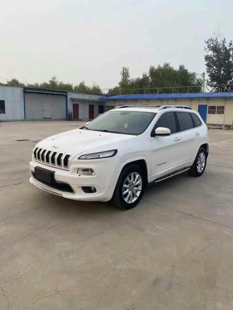 17年荷泽Jeep自由光