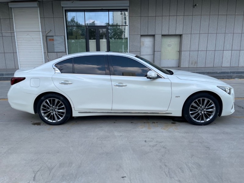 19年济宁英菲尼迪Q50L