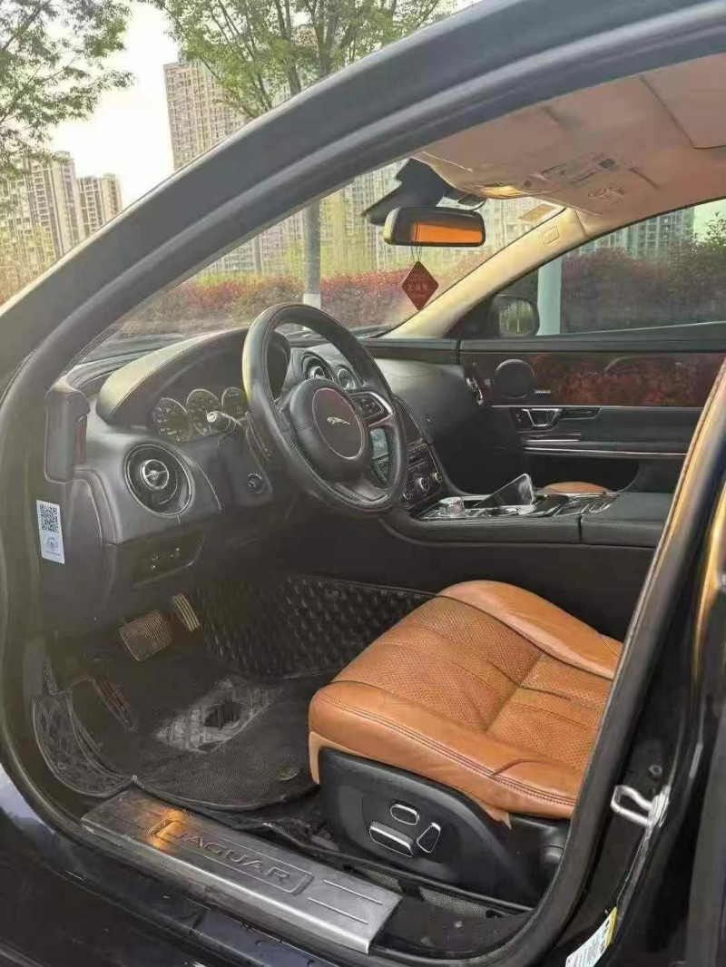 15年淮安捷豹XJL